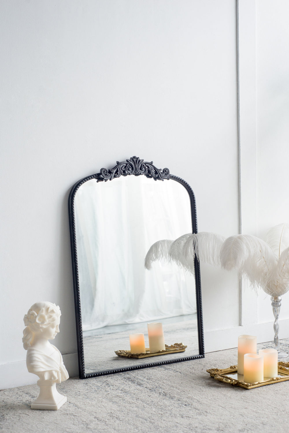 The Baroque �bonis�T Grand Wall Mirror