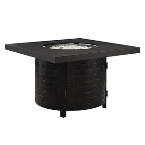 Henley 40' Round Aluminum Basketweave Convertible Gas Fire Pit Table - in use