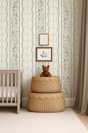 Este Wallpaper by Hufton Studio