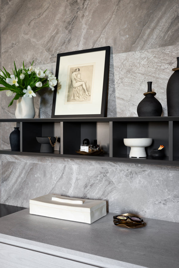 Sabine Vase - lifestyle photo