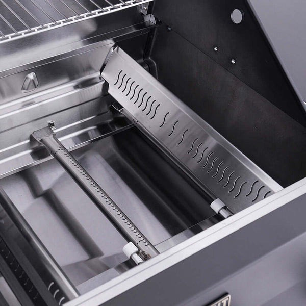 Eminence 425 | Iconic Fortified Propane Gas Grill