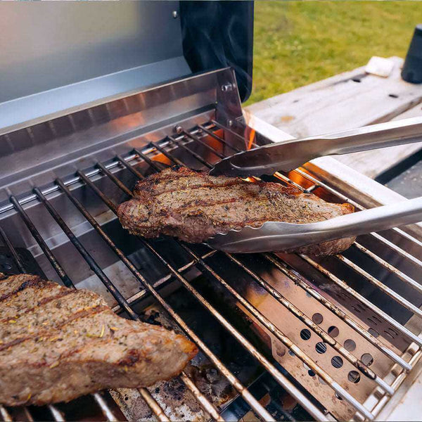 G22 | Stainless Tabletop Propane Gas Grill - lifestyle photo