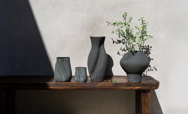 Sabine Vase - detail view